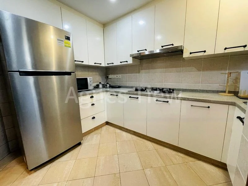 Room (Condo) for Rent in  Glendale Park - Image 3