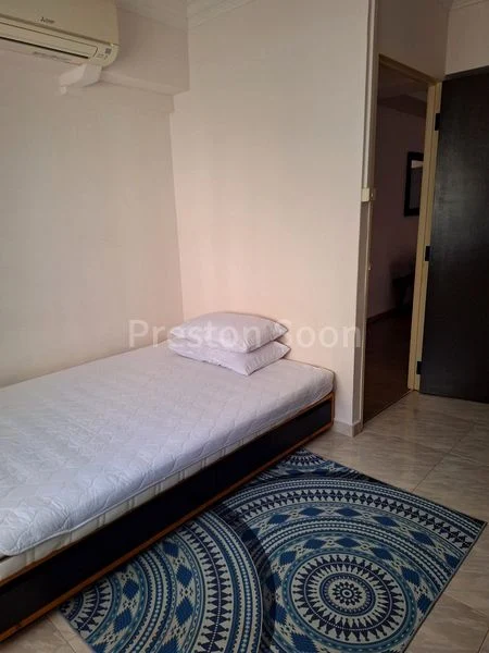 Common Room (HDB) for Rent in  134 Rivervale Street - Image 4