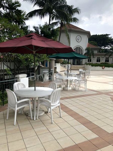 2 Bed Condo for Sale in  Castle Green - Image 4