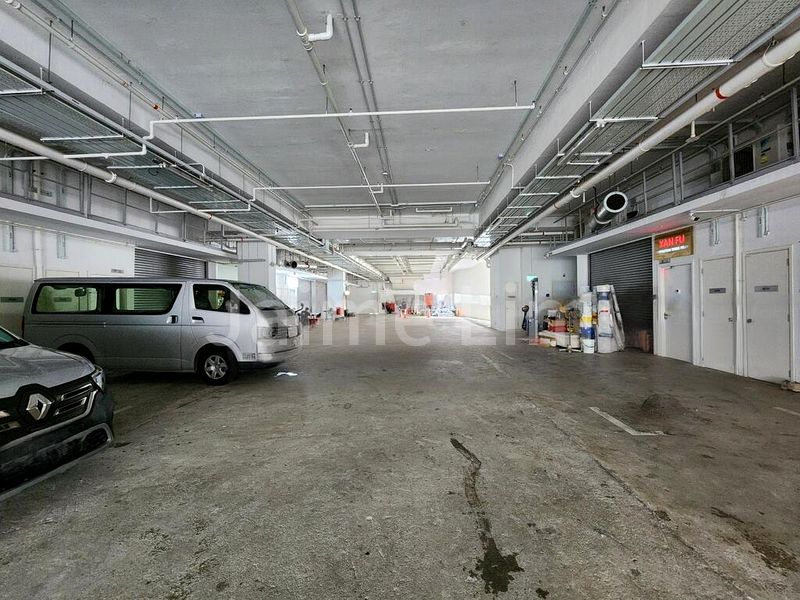 Inspace: Light Industrial (B1) for Sale: 2,500 Sq Ft Unit, 2 Car Spaces, on Ashmore Road - Image 3