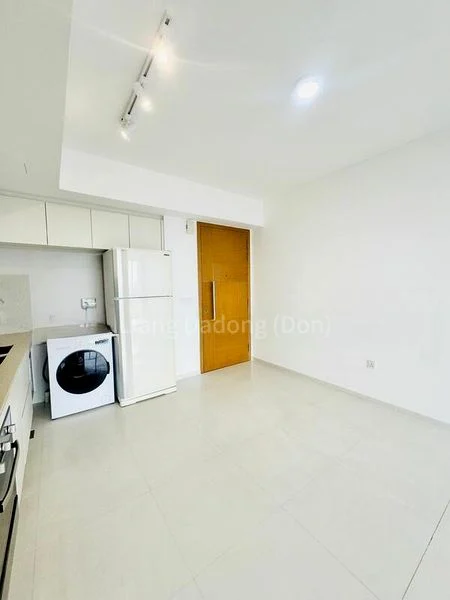 2 Bed Condo for Rent in  Questa @ Dunman - Image 10