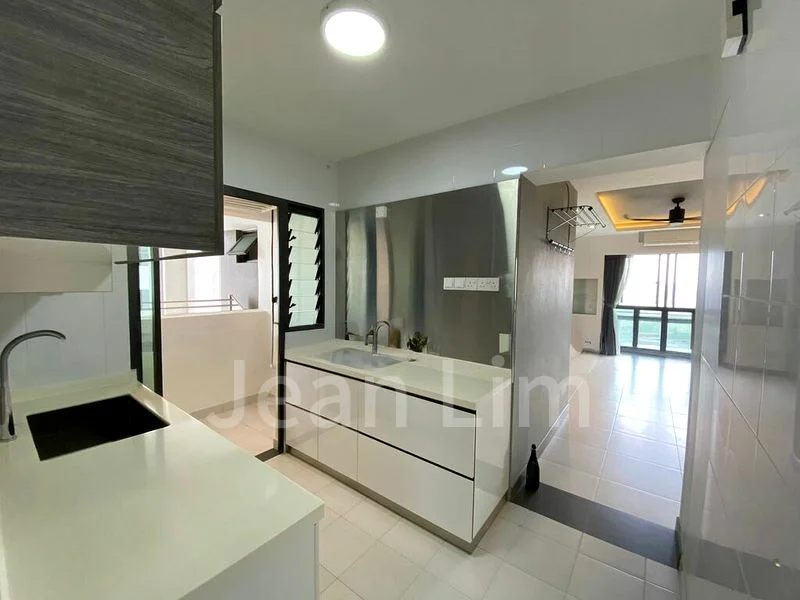 3 Room (3A) HDB for Rent in  87 Dawson Road - Image 9