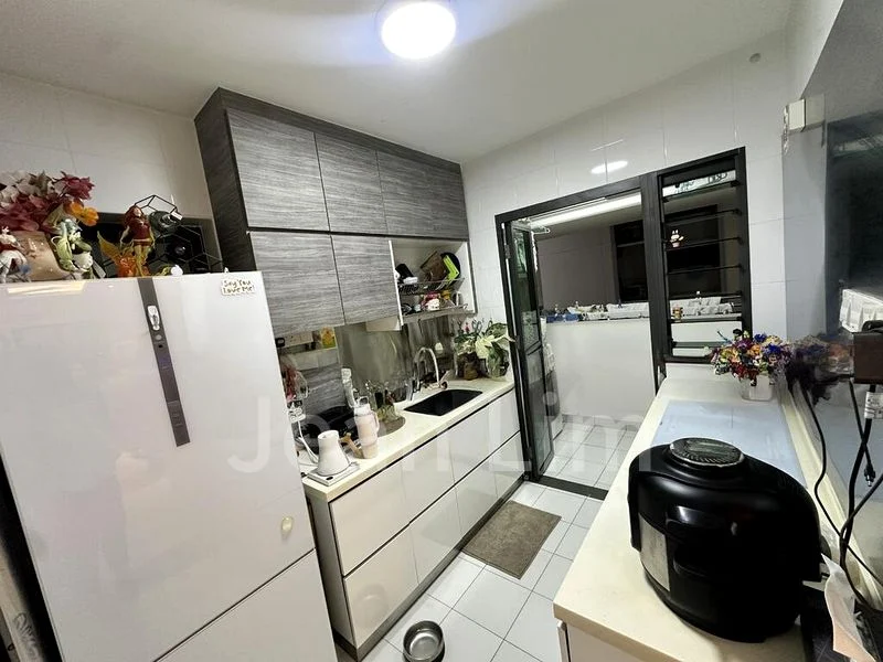 3 Room (3A) HDB for Rent in  87 Dawson Road - Image 6