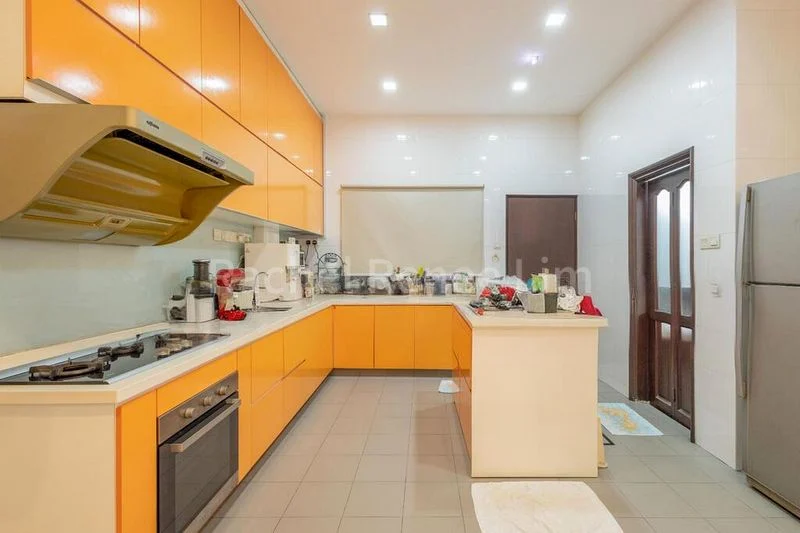 4 Bed Terraced House (Landed) for Sale in  Opera Estate - Image 14