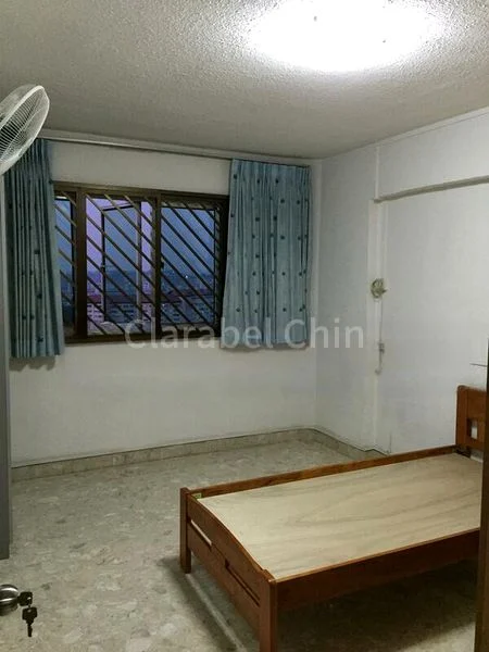 5 Room (5I) HDB for Rent in  238 Jurong East Street 21 - Image 5
