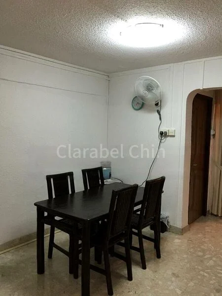 5 Room (5I) HDB for Rent in  238 Jurong East Street 21 - Image 4