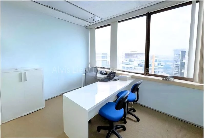 Office for Rent: United Square - Image 4