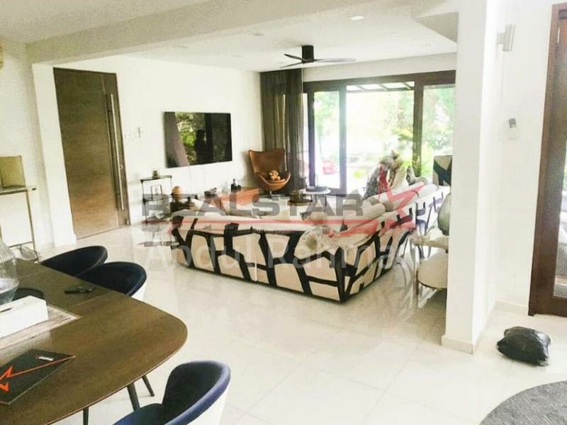 6 Bed Bungalow (Landed) for Sale in Avon Road - Image 3