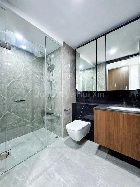 3 Bed Condo for Sale in The Watergardens At Canberra - Image 14