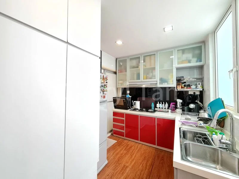 3 Bed Condo for Rent in  Eden View - Image 9