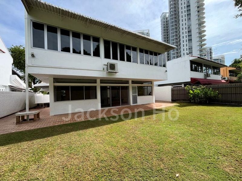 5 Bed Bungalow (Landed) for Sale in Peach Garden - Image 1