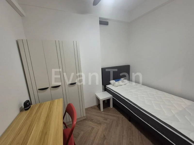 Common Room (Condo) for Rent in Whitewater - Image 2