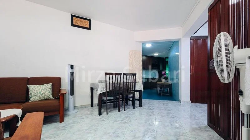 3 Room (3NG) HDB for Sale in  403 Hougang Avenue 10 - Image 9
