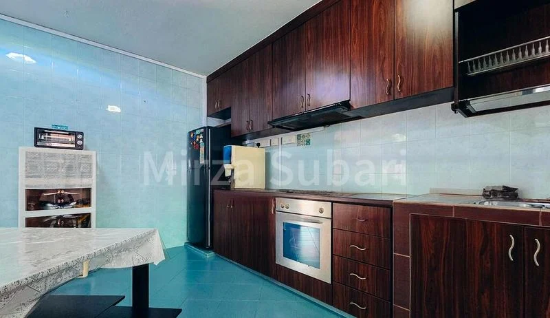 3 Room (3NG) HDB for Sale in  403 Hougang Avenue 10 - Image 6