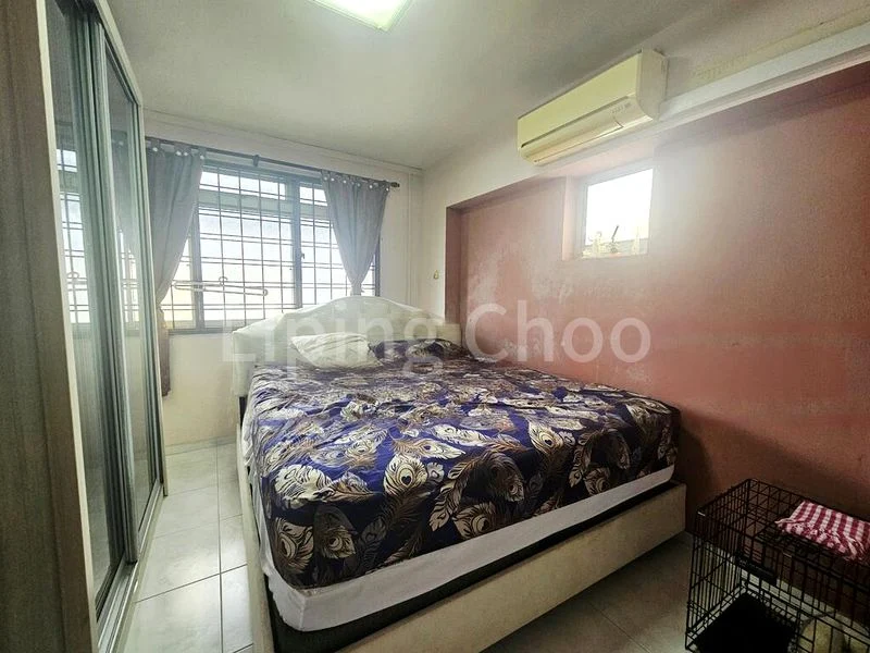 5 Room (5I) HDB for Sale in  732 Jurong West Street 73 - Image 4