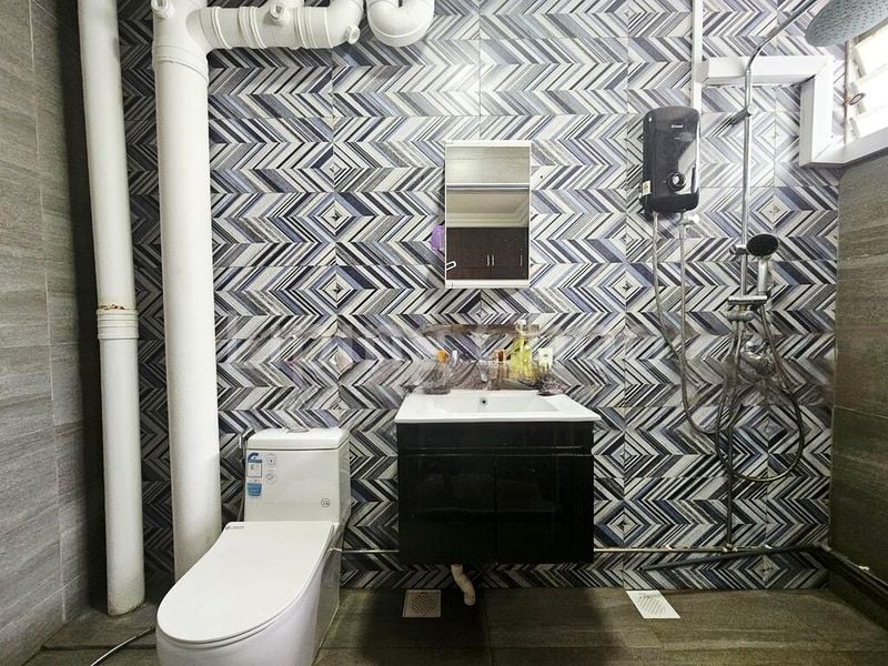 5 Room (5I) HDB for Sale in  732 Jurong West Street 73 - Image 7