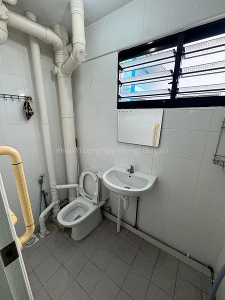 3 Room (3A) HDB for Rent in  265 Yishun Street 22 - Image 5