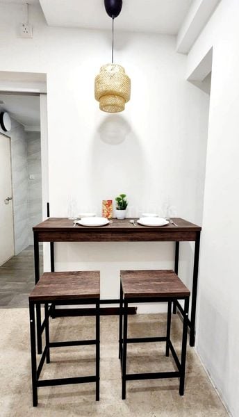 Common Room (Condo) for Rent in  The Warren - Image 5