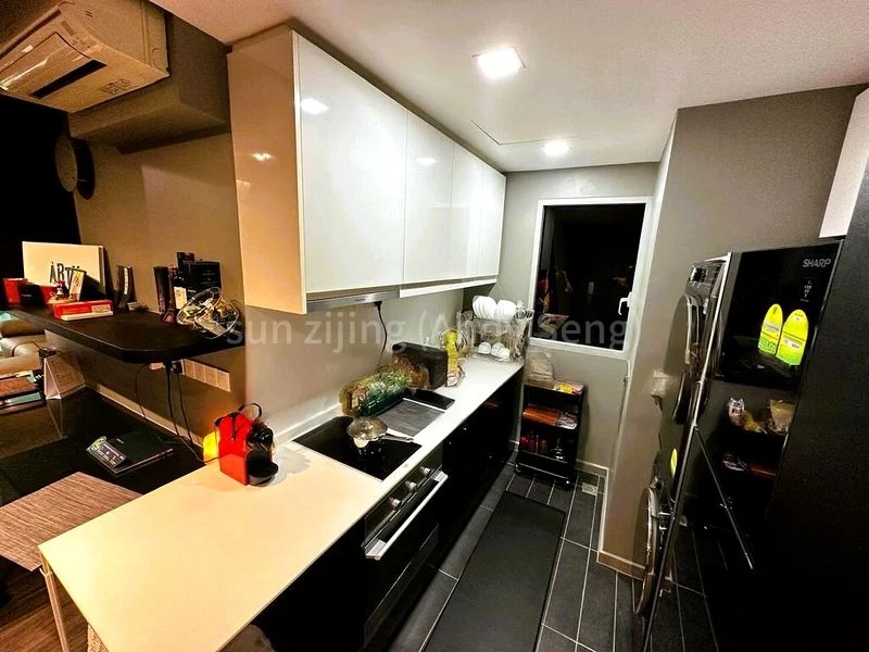 1 Bed Condo for Sale in  The Minton - Image 4