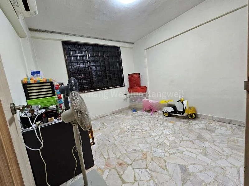 Room (HDB) for Rent in  632 Hougang Avenue 8 - Image 6