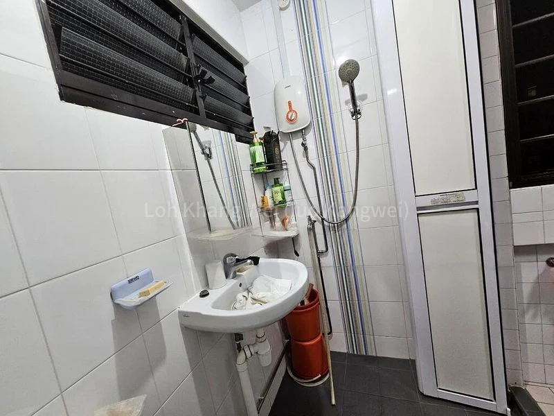 Room (HDB) for Rent in  632 Hougang Avenue 8 - Image 3