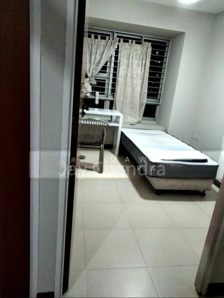 Master Room (HDB) for Rent in  421 Clementi Avenue 1 - Image 2