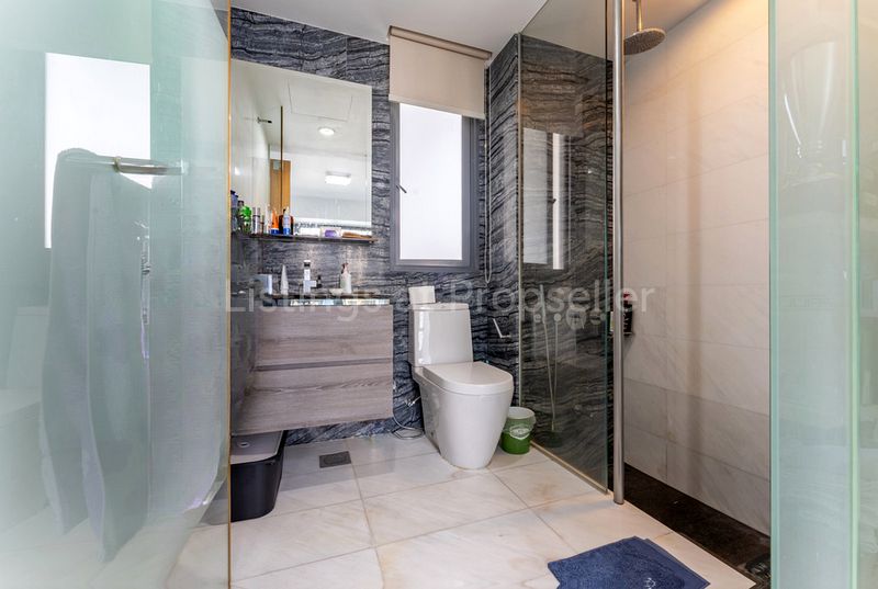 1 Bed Condo for Sale in Waterfront Isle - Image 8