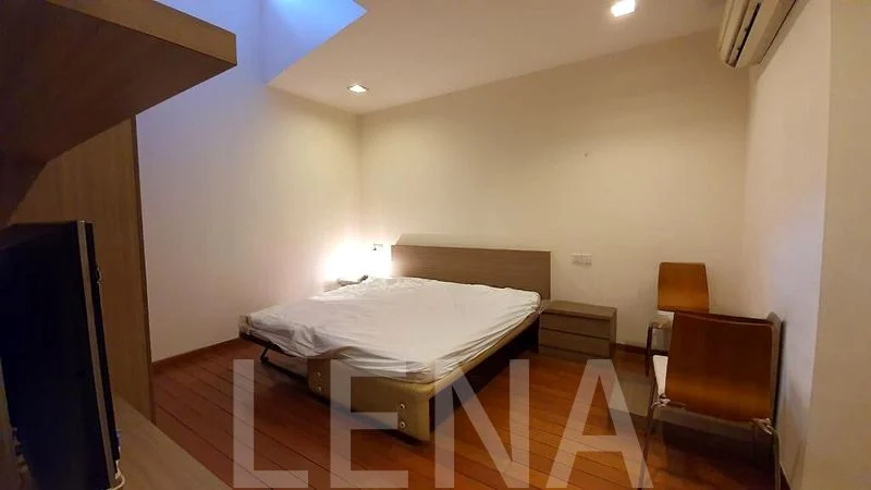 Studio Walk-up Apartment (Condo) for Rent in  Hoot Kiam Mansion - Image 1