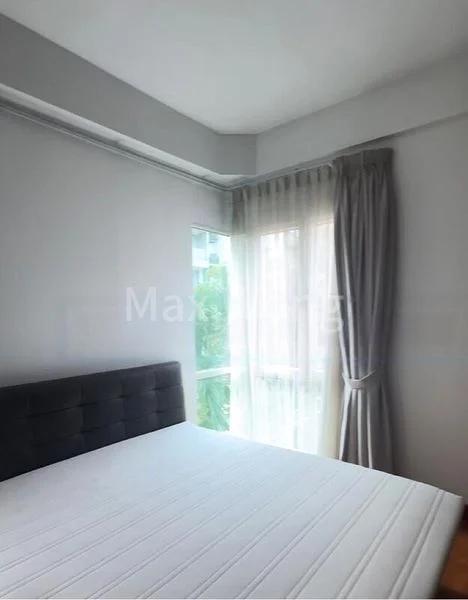 2 Bed Condo for Sale in Holland Suites - Image 4