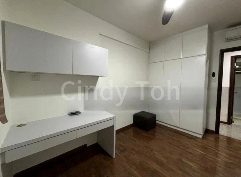 3 Bed Condo for Rent in  Rio Vista - Image 2