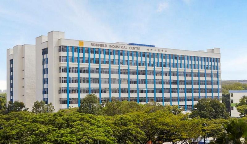 Factory / Workshop (B2) for Sale: Richfield Industrial Centre - Image 1