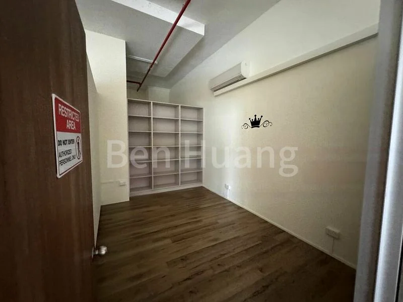 Light Industrial (B1) for Rent: Oxley BizHub - Image 3