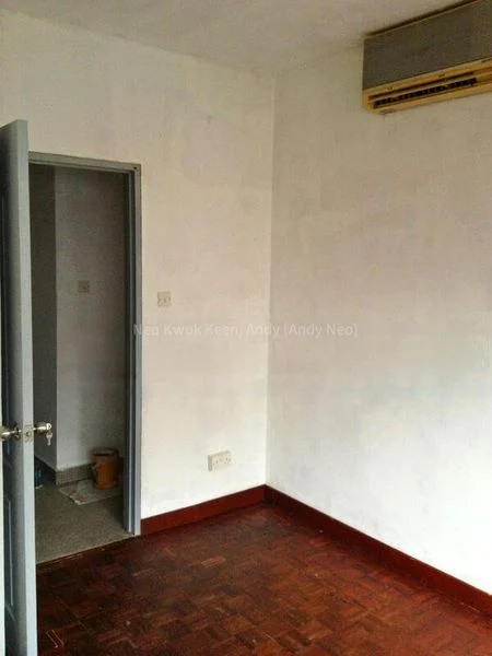 Office for Sale: Geylang Road, Lorong 44 - Image 4