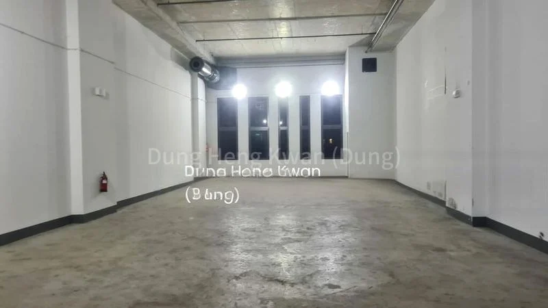 Light Industrial (B1) for Rent:  Rare | Direct Access | 6m High Ceiling - Image 17