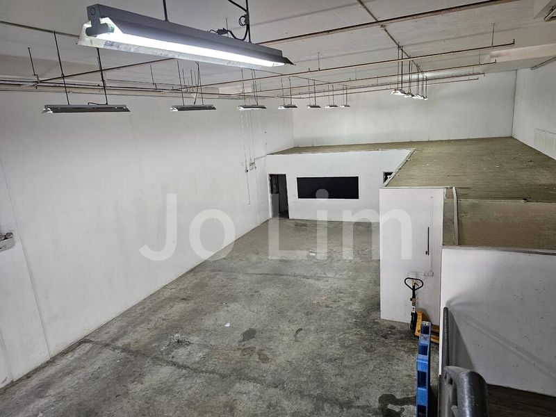 Win5 @ Yishun: Light Industrial (B1) Shop for Sale - Image 2