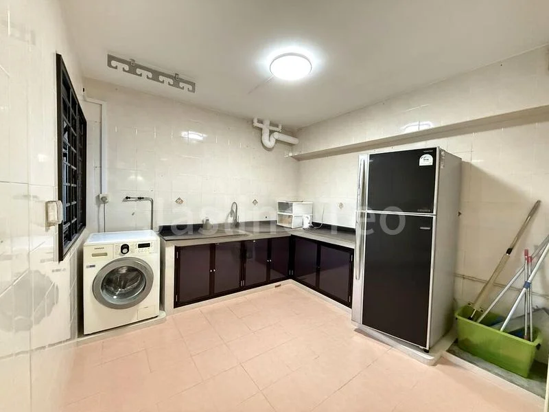 4 Room (4A) HDB for Rent in  461 Clementi Avenue 3 - Image 9