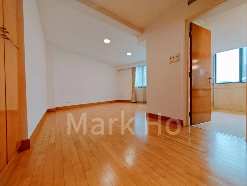 4 Bed Apartment (Condo) for Rent in  Grange 70 - Image 15