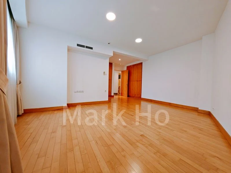 4 Bed Apartment (Condo) for Rent in  Grange 70 - Image 18
