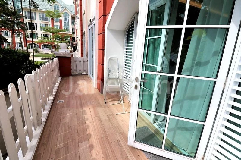 3 Bed Condo for Sale in  Sunrise Gardens - Image 1