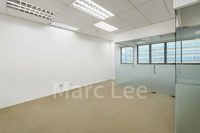 Office for Sale: Comfortable Industrial Office; Includes Own Toilet @ Ubi MRT - Image 4