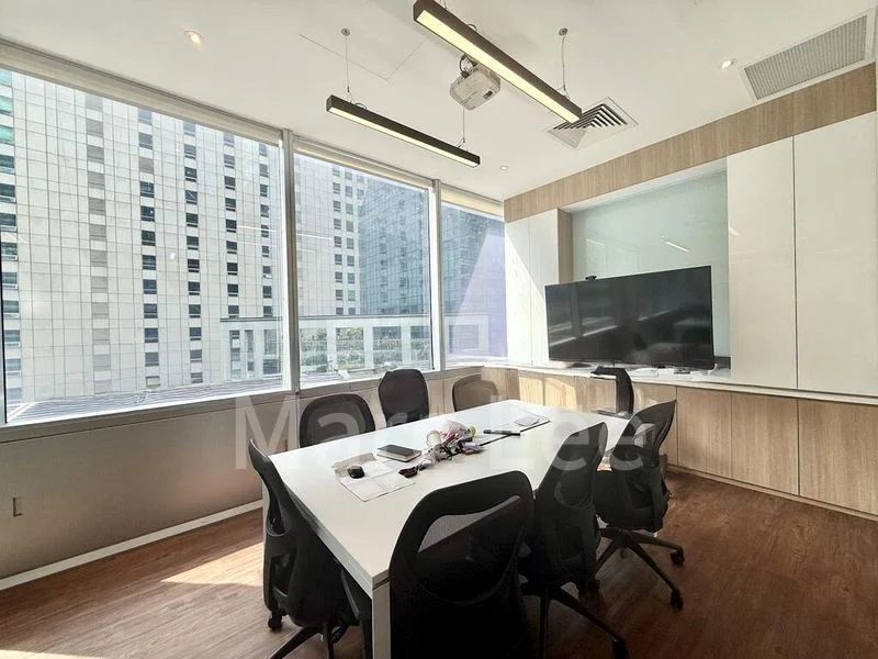 Office for Rent: Robinson Square - Image 1