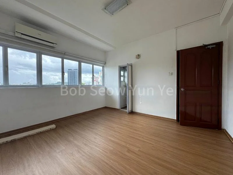 3 Bed Apartment (Condo) for Rent in  Bukit Timah Plaza - Image 5