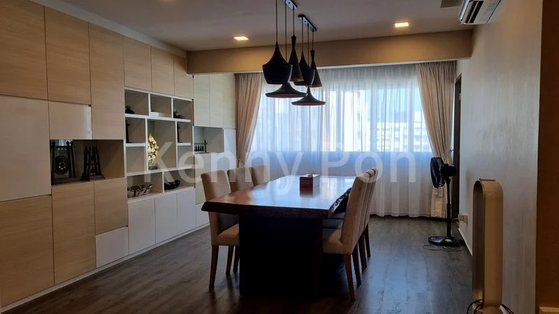 Executive HDB for Sale in  495E Tampines Street 43 - Image 4