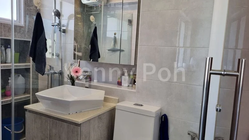 Executive HDB for Sale in  495E Tampines Street 43 - Image 17