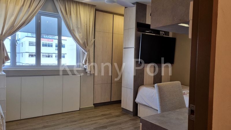 Executive HDB for Sale in  495E Tampines Street 43 - Image 11