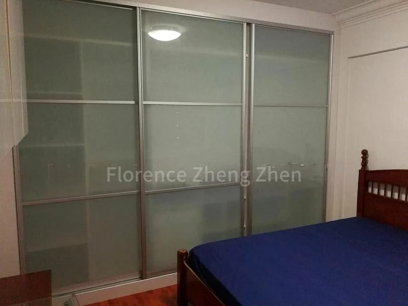5 Room (5A) HDB for Rent in  281 Toh Guan Road - Image 3
