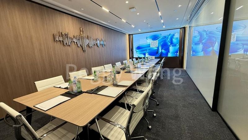 Office for Rent: Gateway East - Image 4