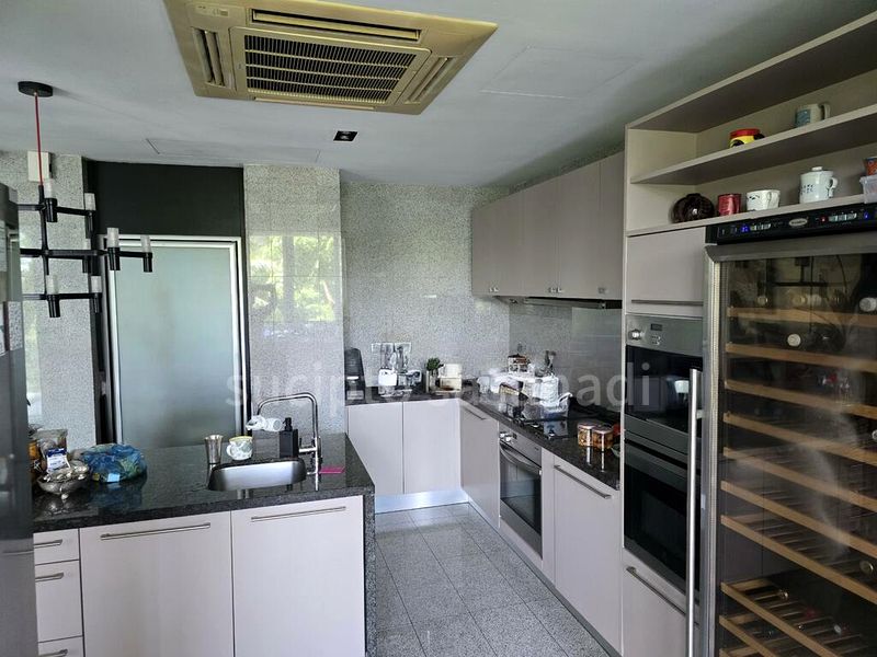 4 Bed Condo for Sale in  Draycott Eight - Image 8