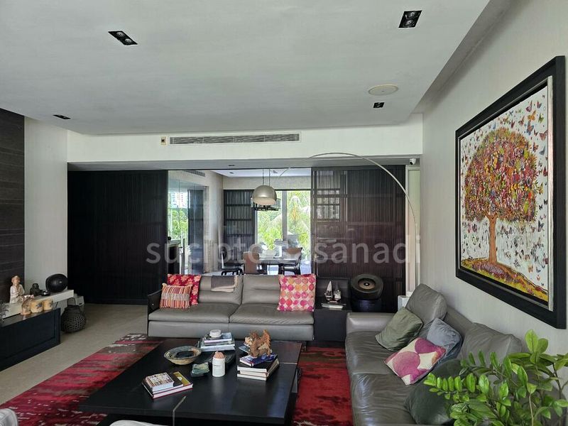 4 Bed Condo for Sale in  Draycott Eight - Image 12