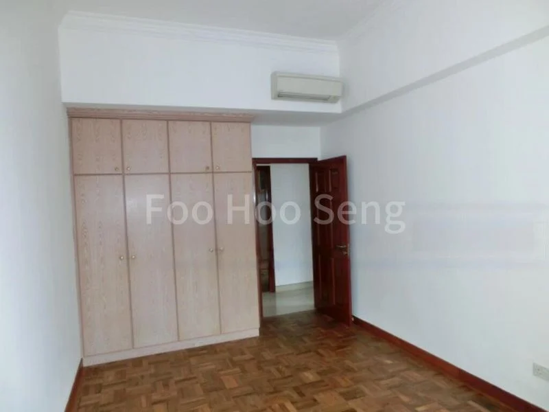 3 Bed Condo for Sale in  Cavendish Park - Image 9